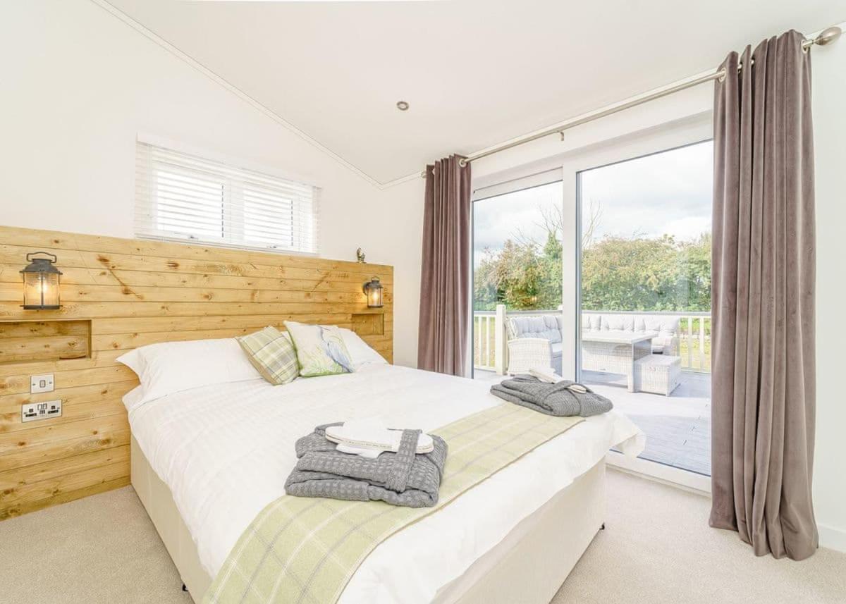 Winston Farm Lodges Horsley  Dış mekan fotoğraf